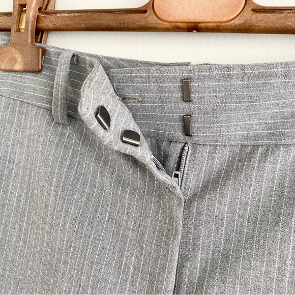 Ann Taylor Signature Grey Ankle Dress Pants Size 8P - Picture 3 of 7